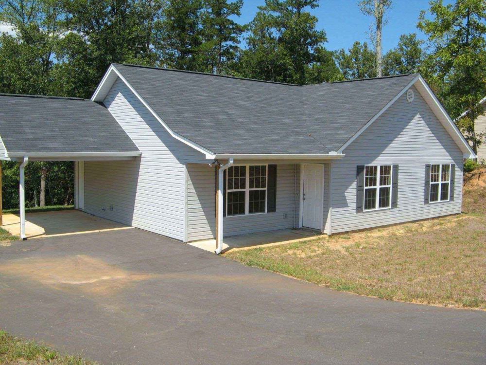 370 Cedar Springs Ln